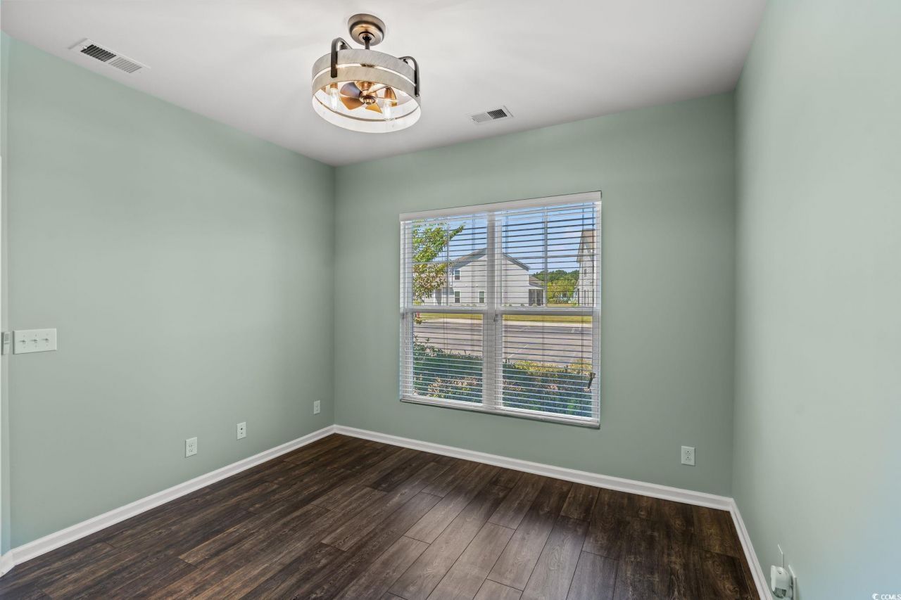 257 Castle Dr. Photo 21