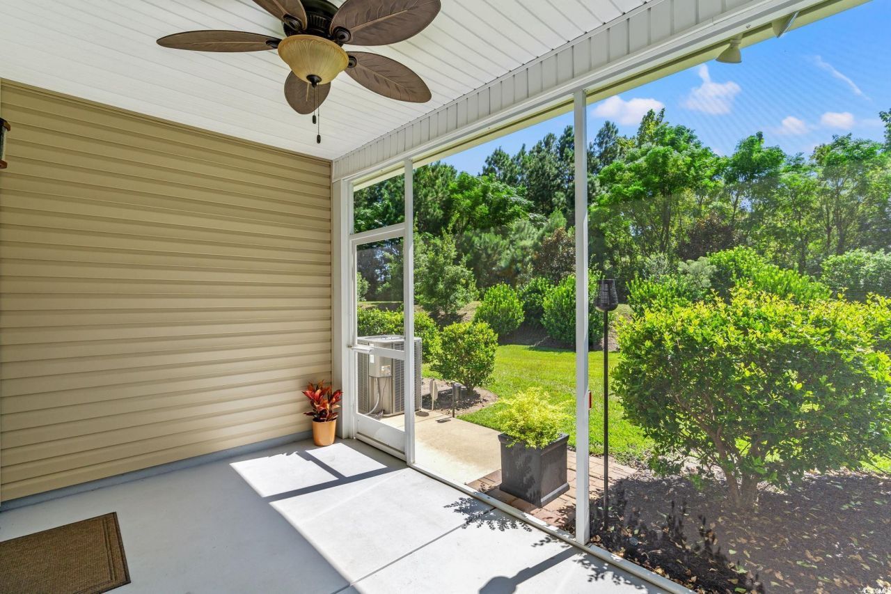 257 Castle Dr. Photo 24