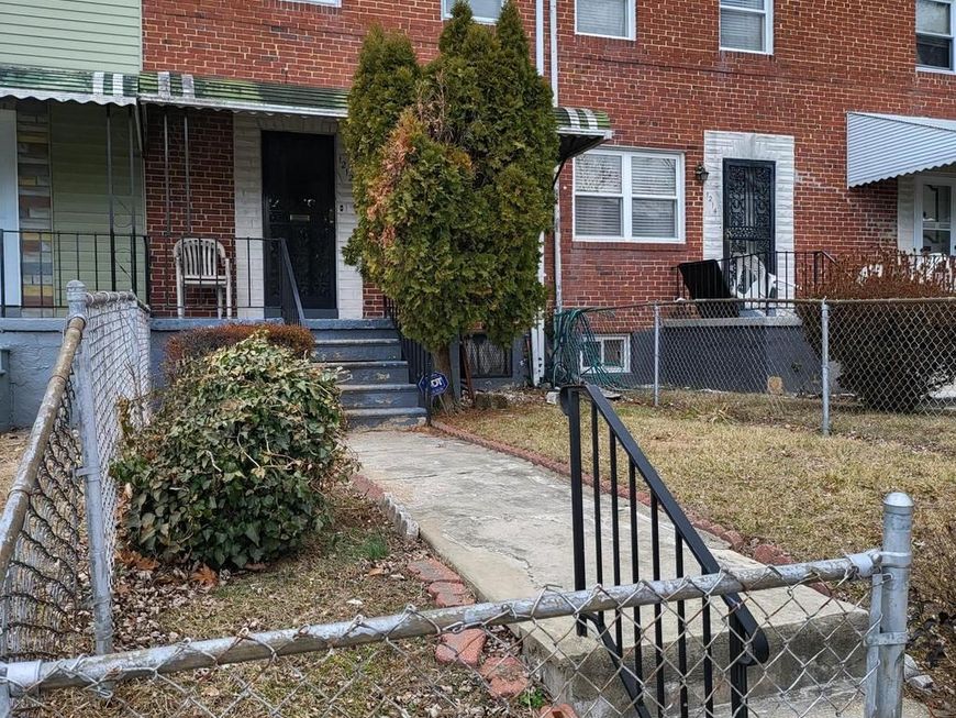 1212 N Augusta Avenue, Baltimore, MD 21229 Main Photo