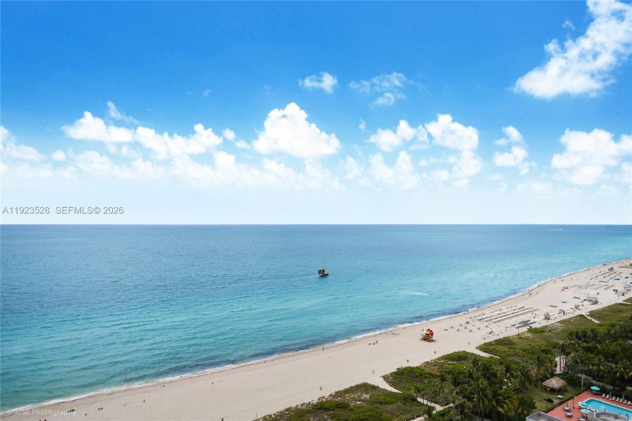 2555 Collins Ave, Unit PH114, Miami Beach, FL 33140 Photo