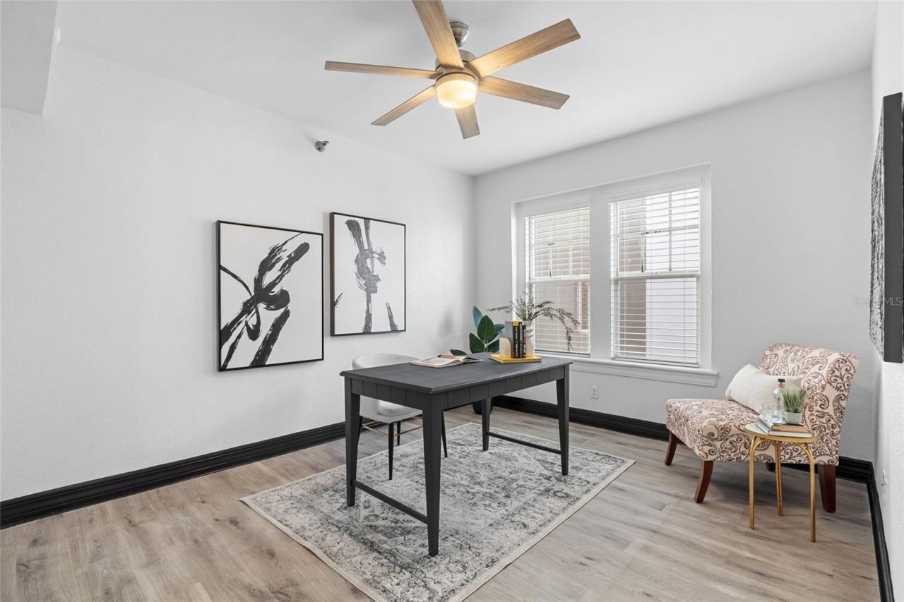 219 4th Avenue N, Unit 201, Saint Petersburg, FL 33701 Photo