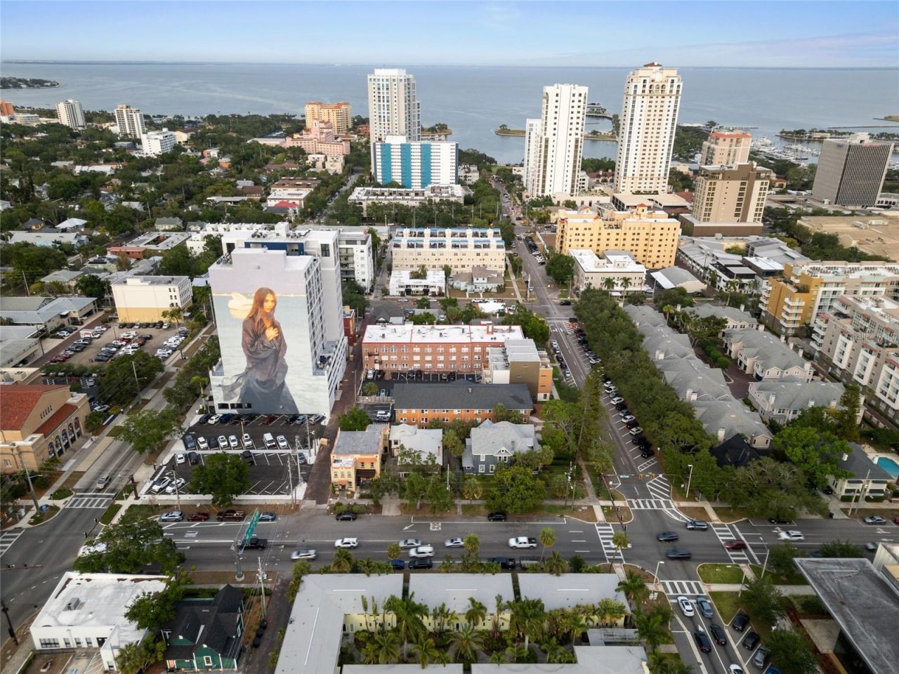 219 4th Avenue N, Unit 201, Saint Petersburg, FL 33701 Photo