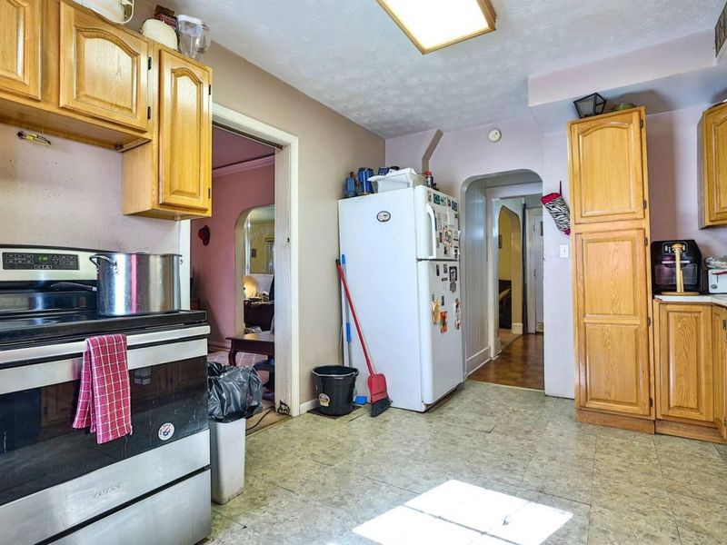 209 W Liberty Street, Springfield, OH 45506 Photo 11