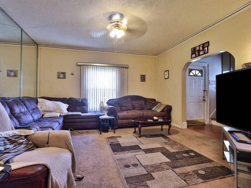 209 W Liberty Street, Springfield, OH 45506 Photo 5