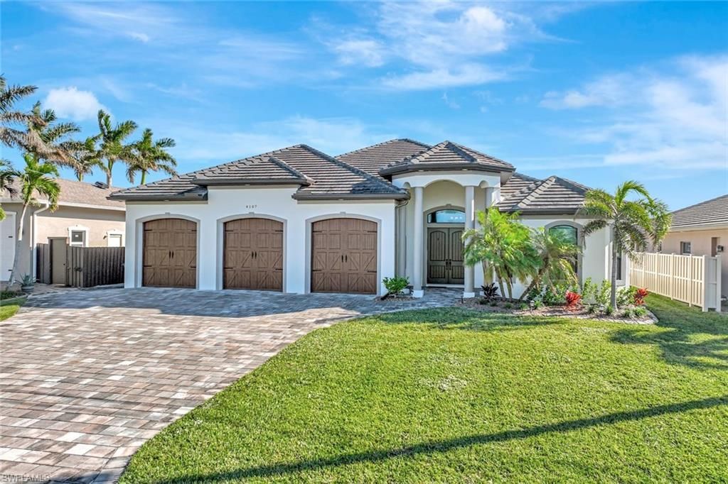 4107 SW 11th Ave, Cape Coral, FL 33914 Photo