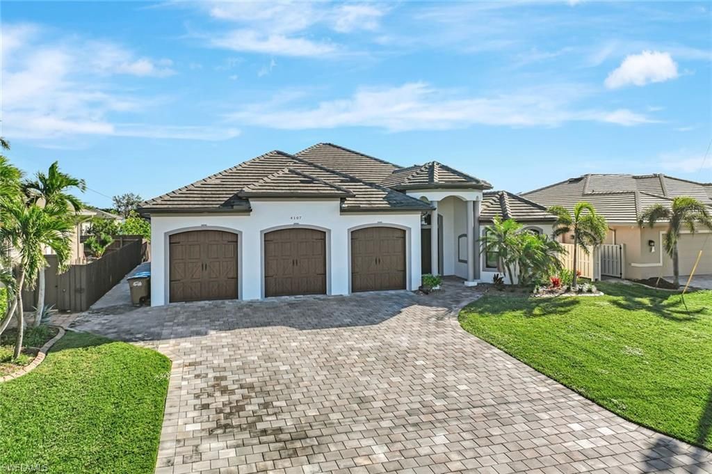 4107 SW 11th Ave, Cape Coral, FL 33914 Photo
