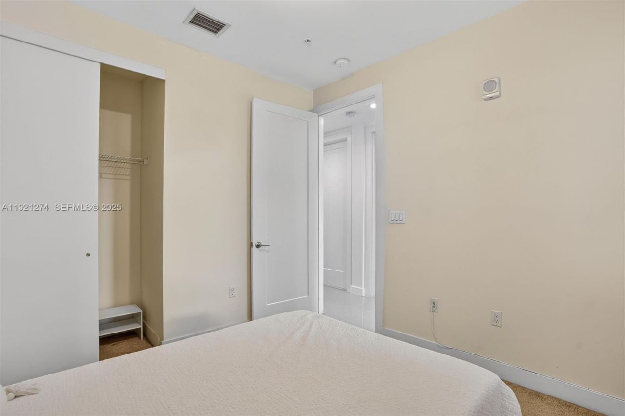 6310 NW 103rd Pl, Unit 104, Doral, FL 33178 Photo