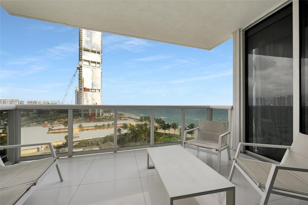 18201 Collins Ave, Unit 1002, Sunny Isles Beach, FL 33160 Photo