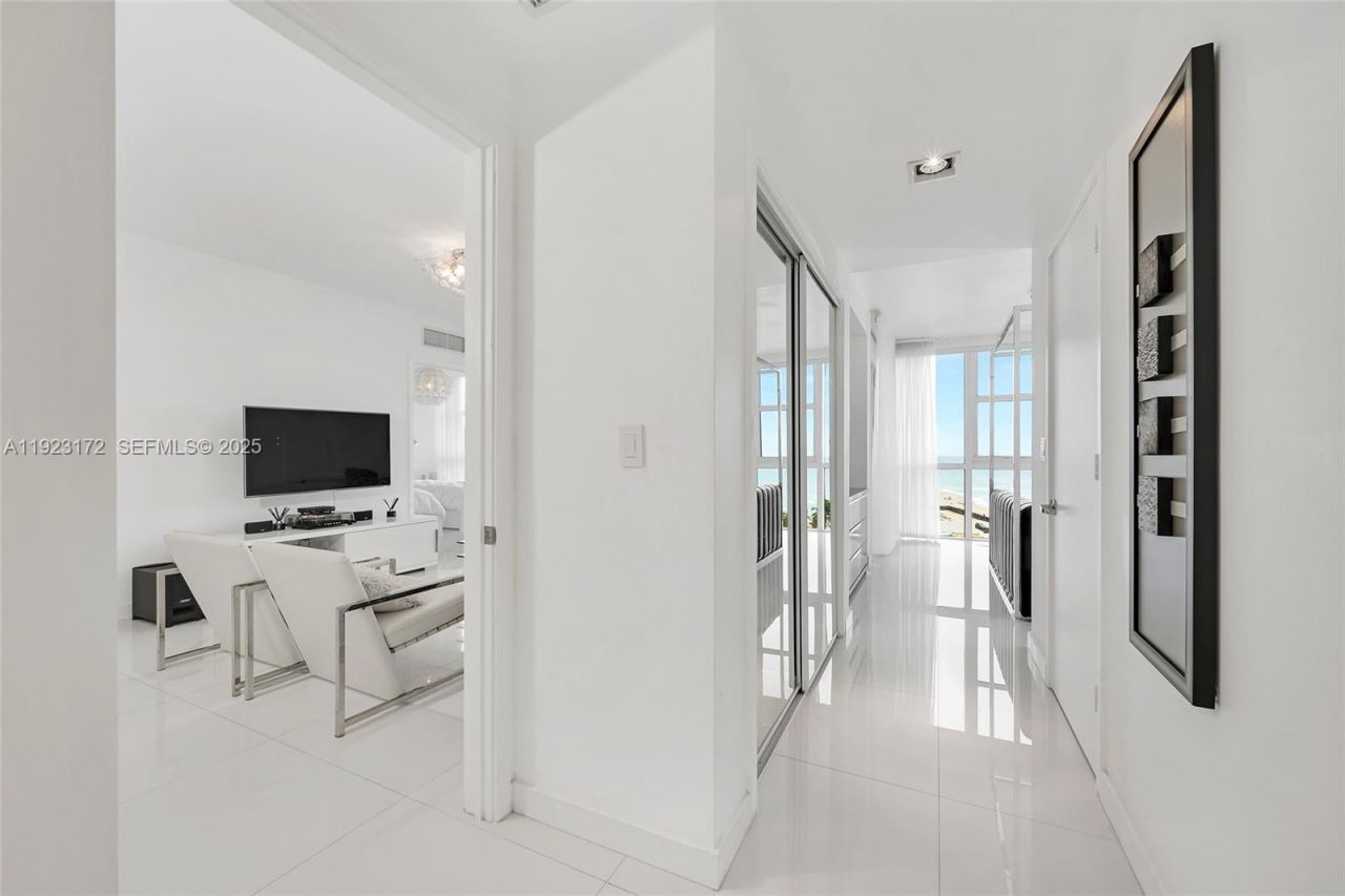 18201 Collins Ave, Unit 1002, Sunny Isles Beach, FL 33160 Photo