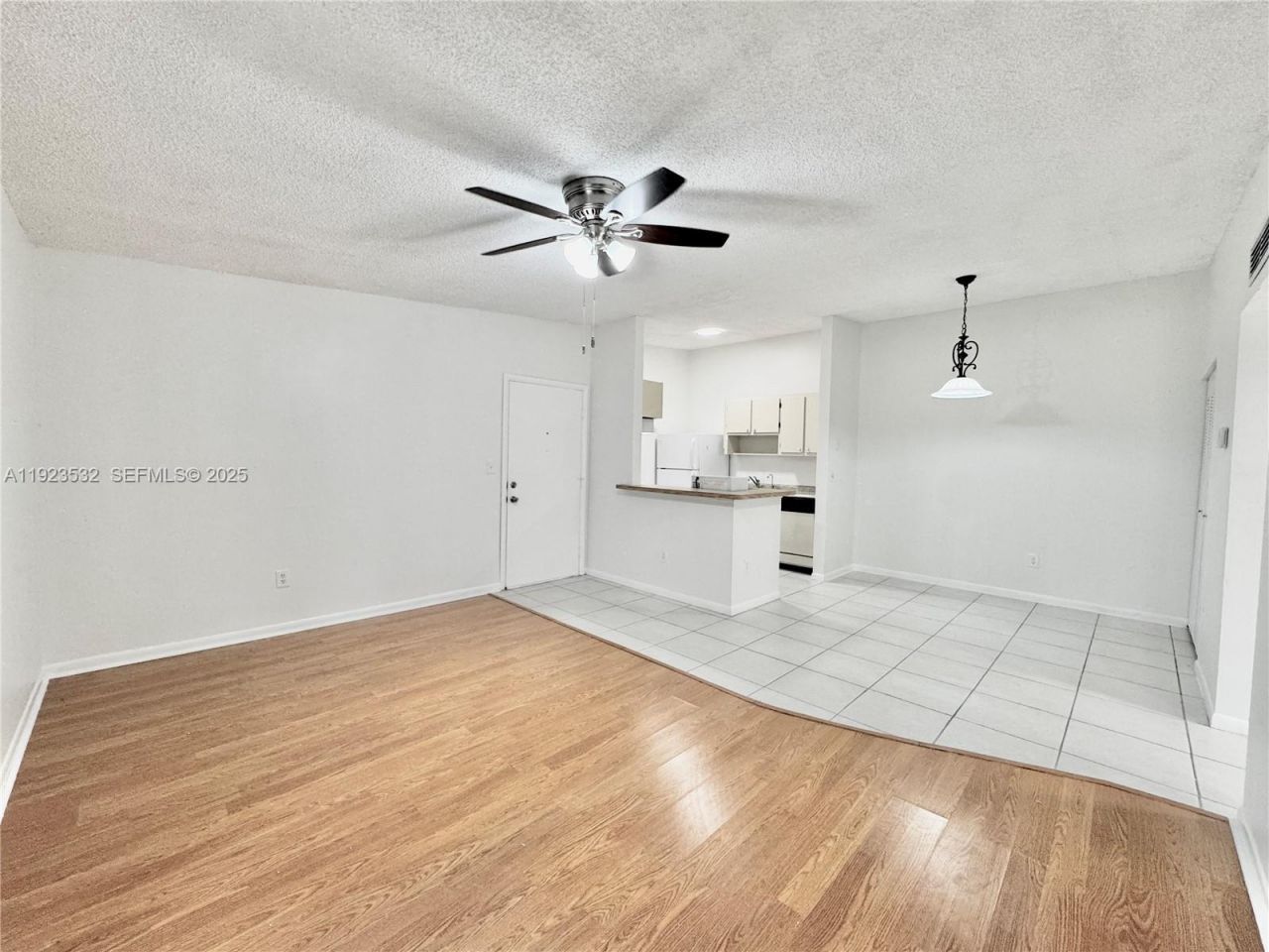 9411 S Belfort Cir, Unit 208, Tamarac, FL 33321 Photo