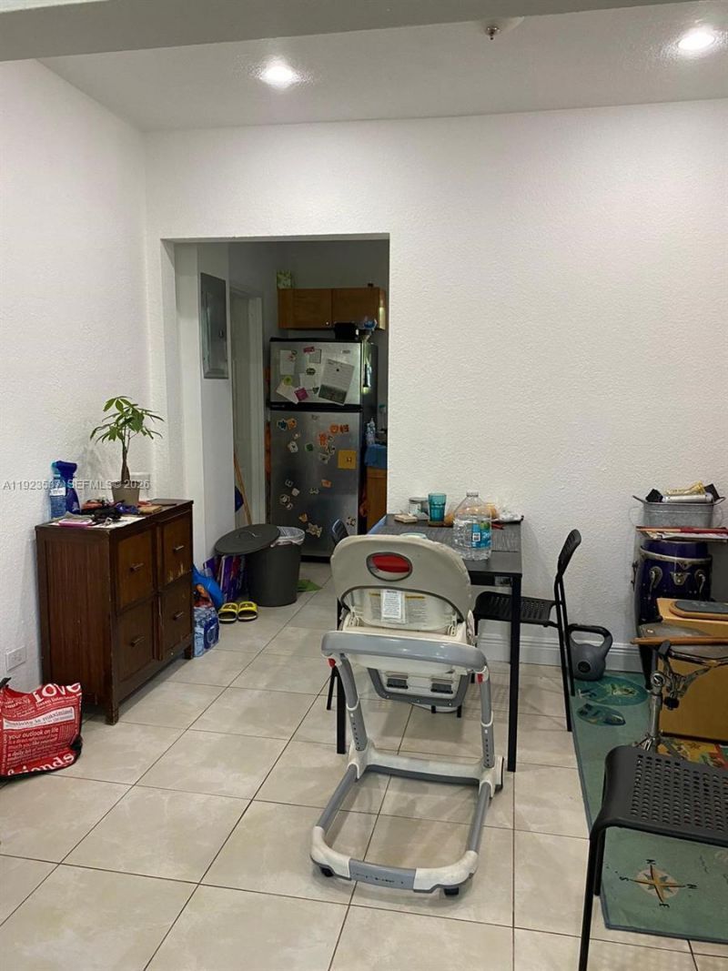 851 80th St, Miami Beach, FL 33141 Photo