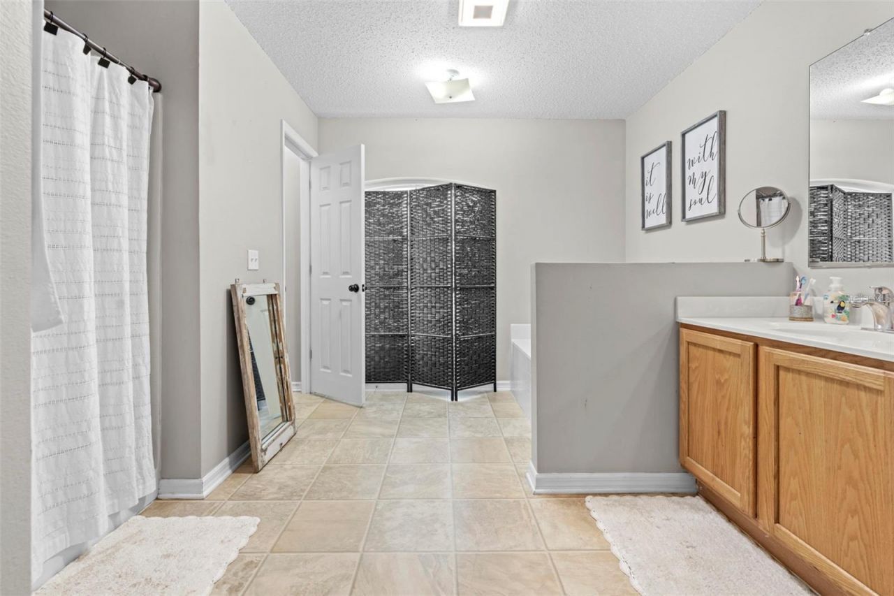 880 W Rum Place, Dunnellon, FL 34434 Photo