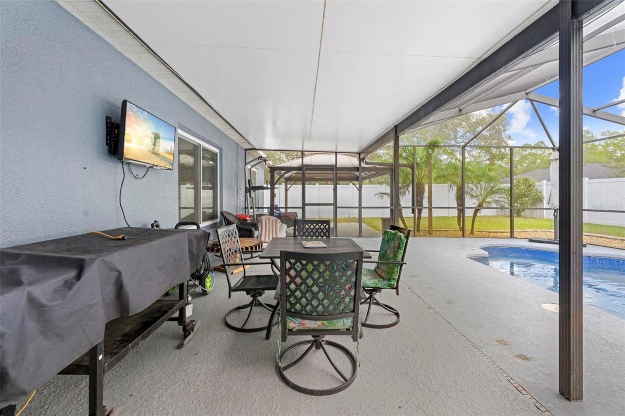 880 W Rum Place, Dunnellon, FL 34434 Photo