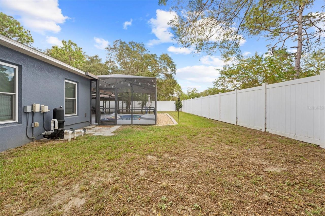 880 W Rum Place, Dunnellon, FL 34434 Photo