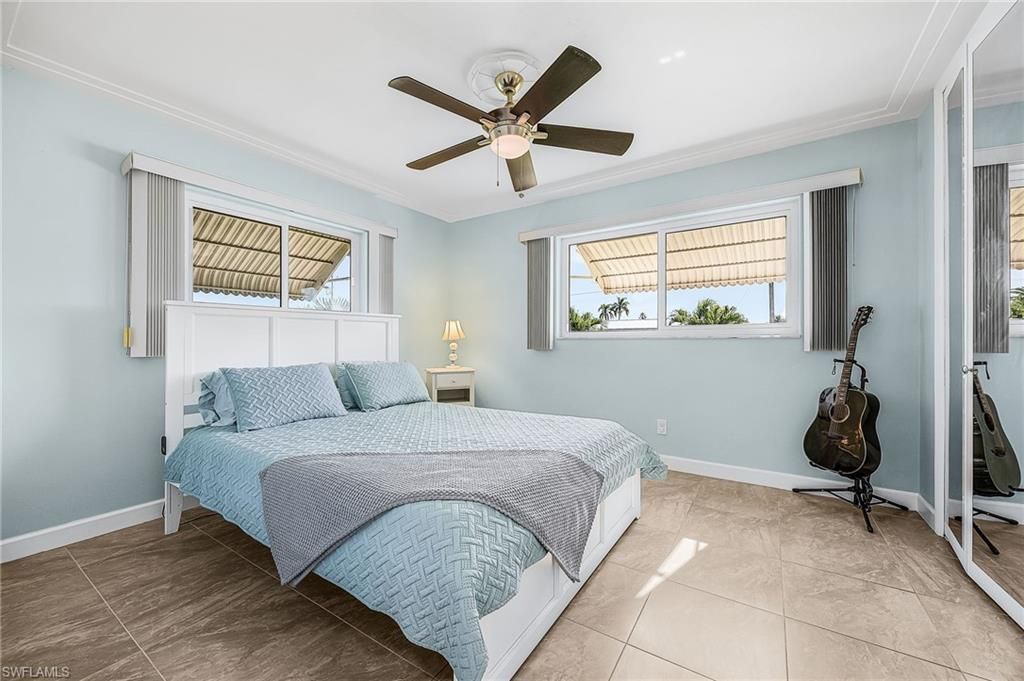 425 Pinecrest Ct, Cape Coral, FL 33904 Photo