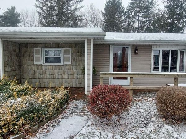 3888 KAISER, Tecumseh, MI 49286