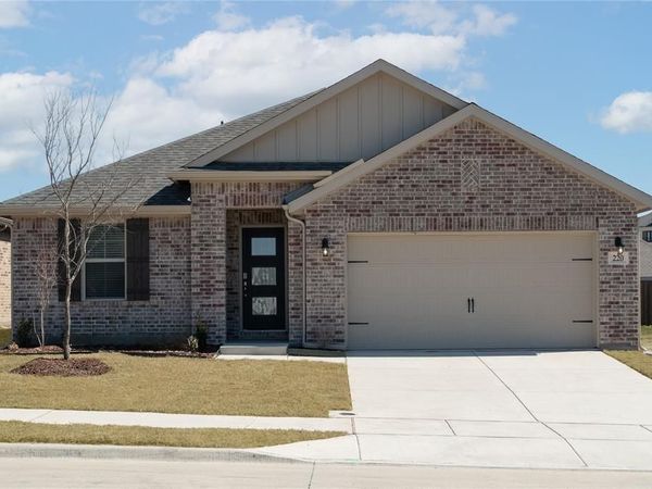 220 Starlight Drive, Anna, TX 75409