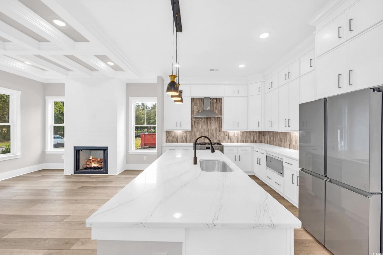 255 Madison Dr. Photo 18