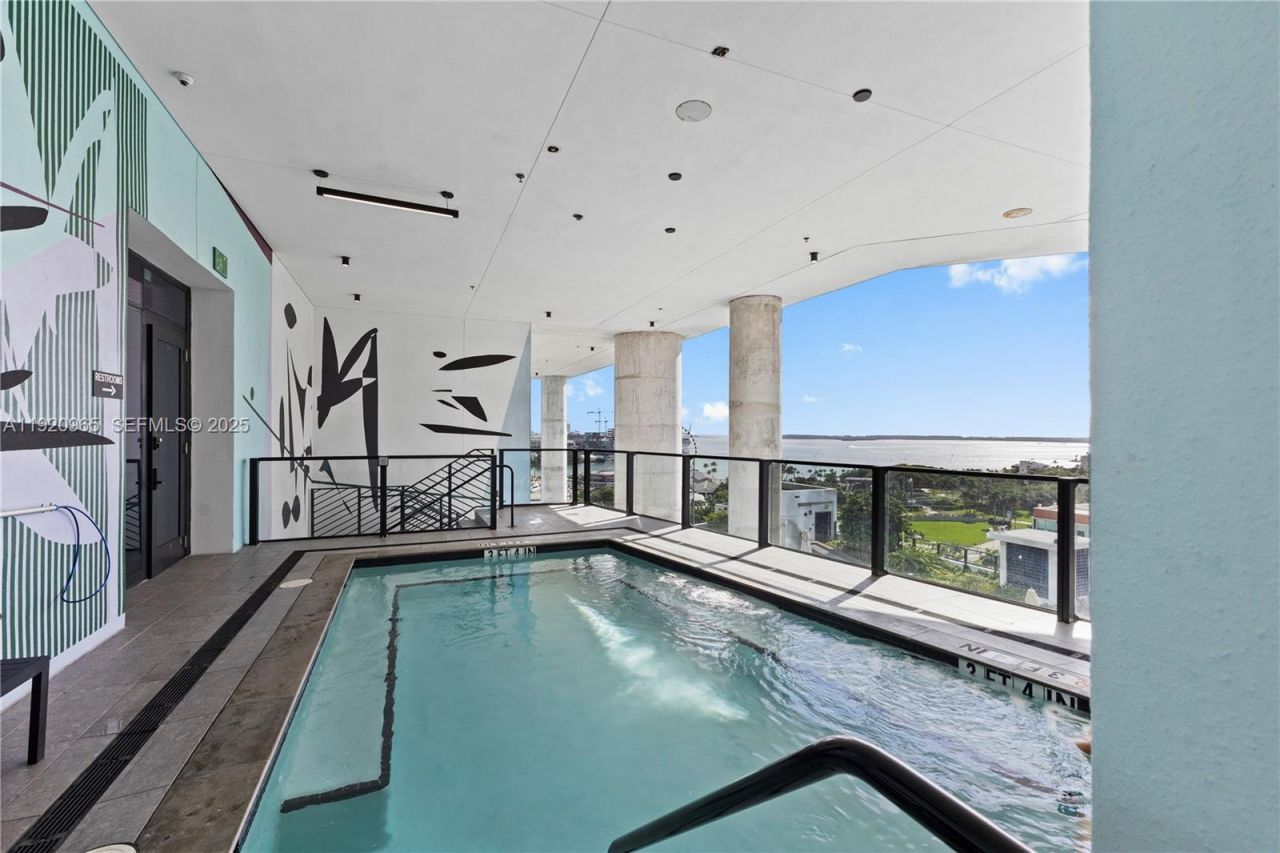 398 NE 5th St, Unit 3515, Miami, FL 33132 Photo