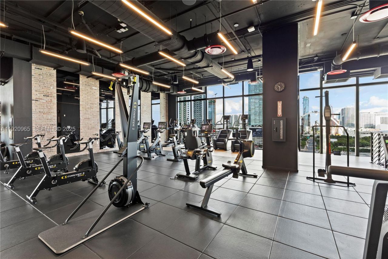 398 NE 5th St, Unit 3515, Miami, FL 33132 Photo