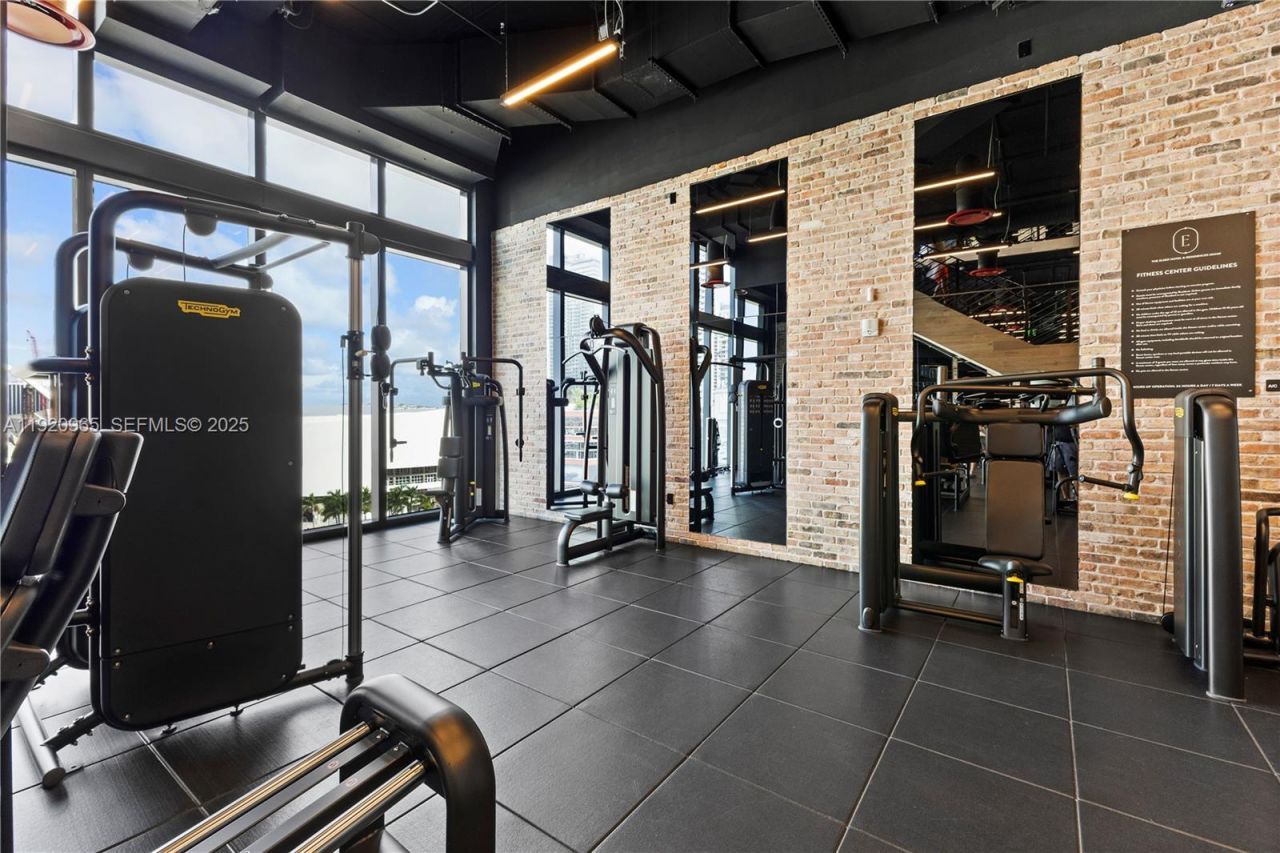 398 NE 5th St, Unit 3515, Miami, FL 33132 Photo