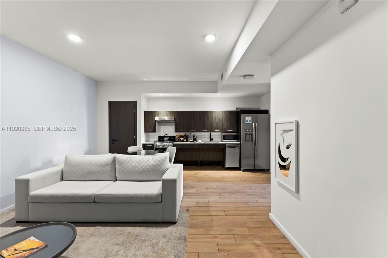 398 NE 5th St, Unit 3515, Miami, FL 33132 Photo