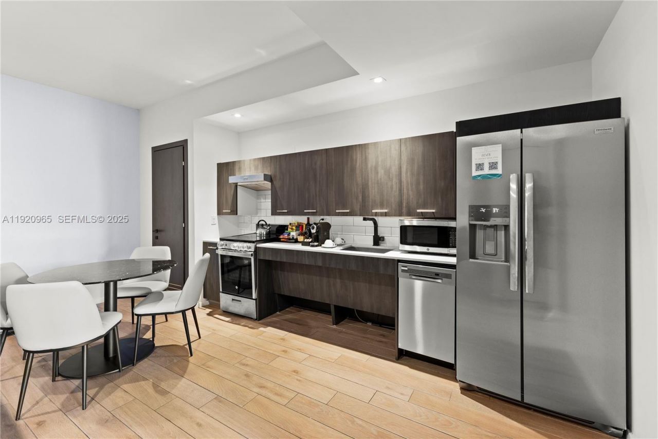 398 NE 5th St, Unit 3515, Miami, FL 33132 Photo