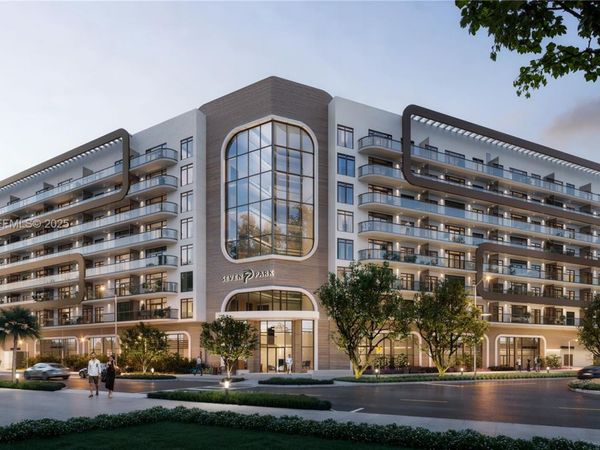 218 SE 7th St, Unit 411, Hallandale Beach, FL 33009