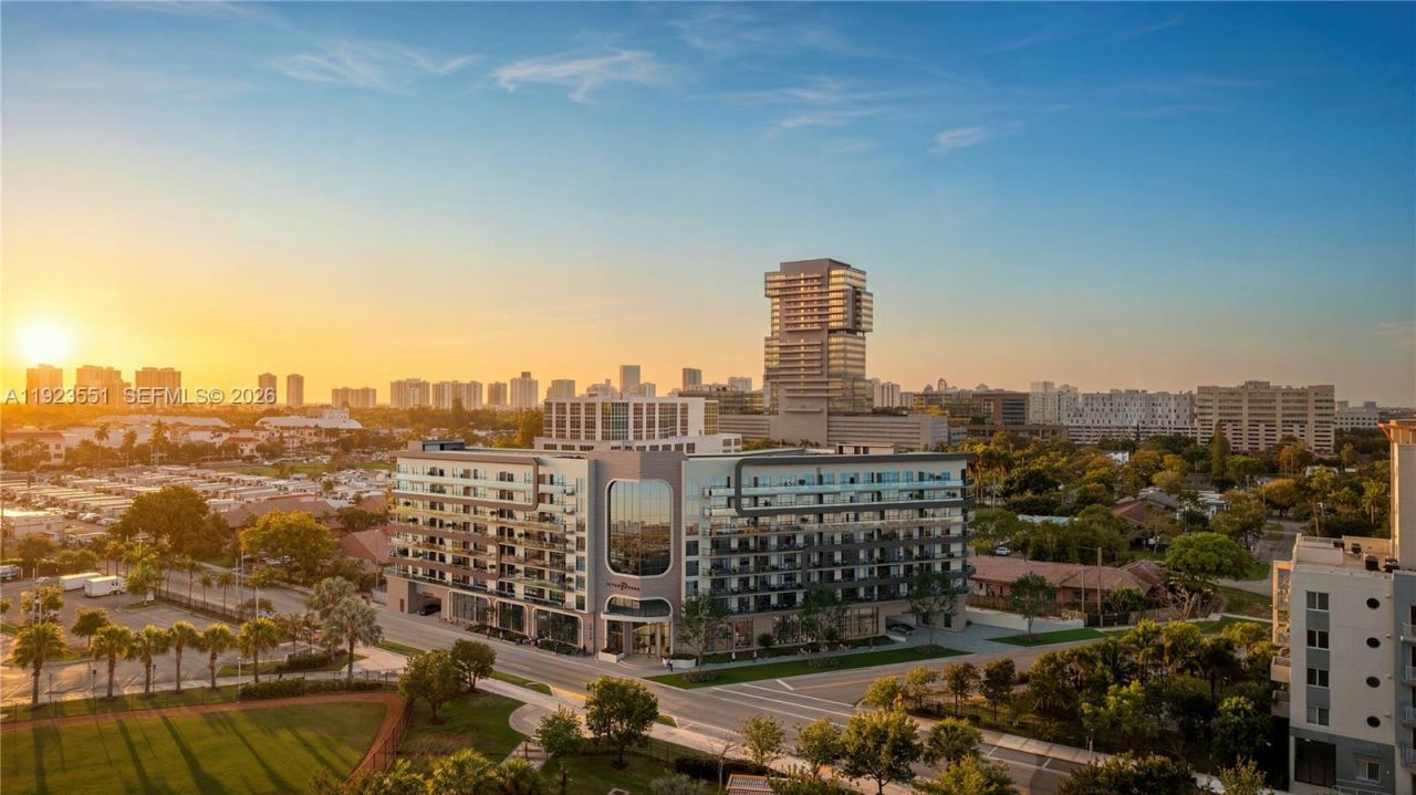 218 SE 7th St, Unit 411, Hallandale Beach, FL 33009 Photo