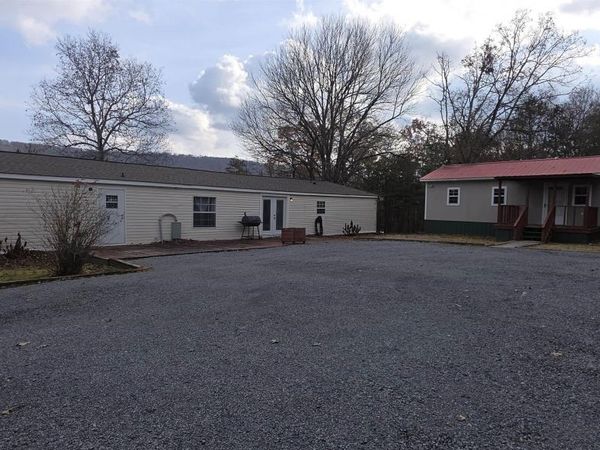 9555 County Road 137, Valley Head, AL 35989