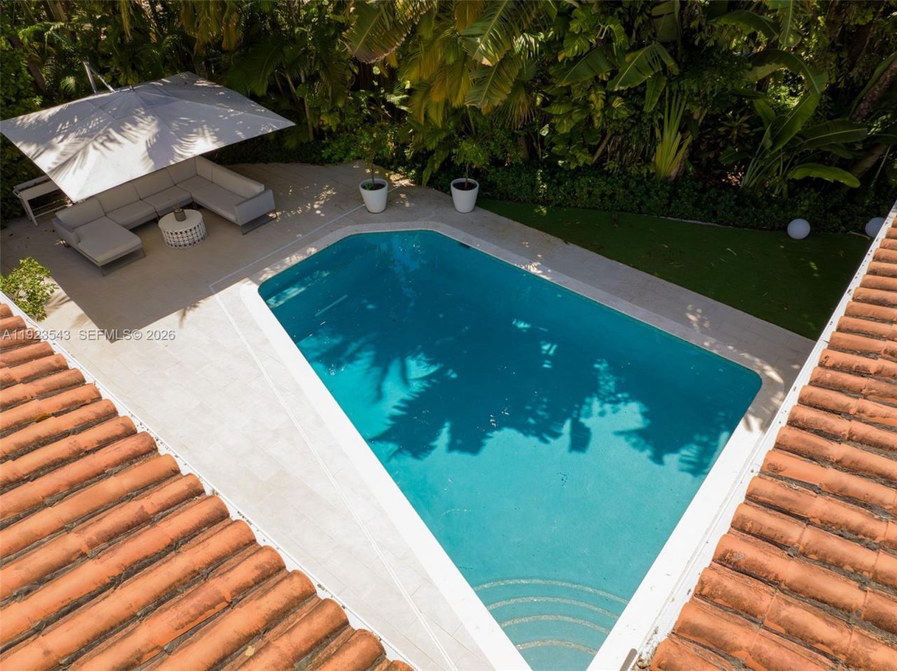 375 Harbor Ct, Unit ., Key Biscayne, FL 33149 Photo