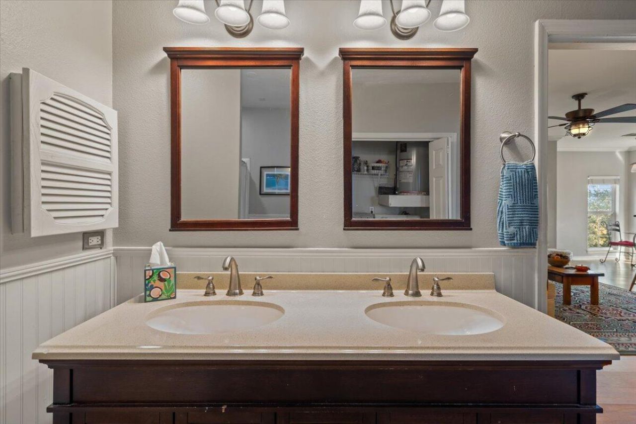 700 Daniel Ellis Drive Photo 22