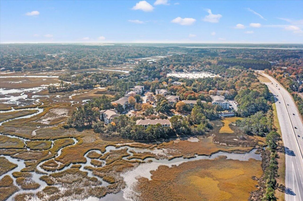 700 Daniel Ellis Drive Photo 36