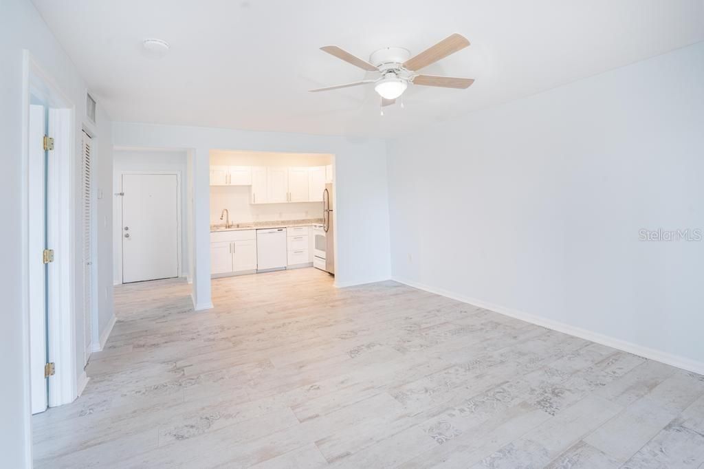 5503 Fountain Lake Circle, Unit 104, Bradenton, FL 34207 Photo