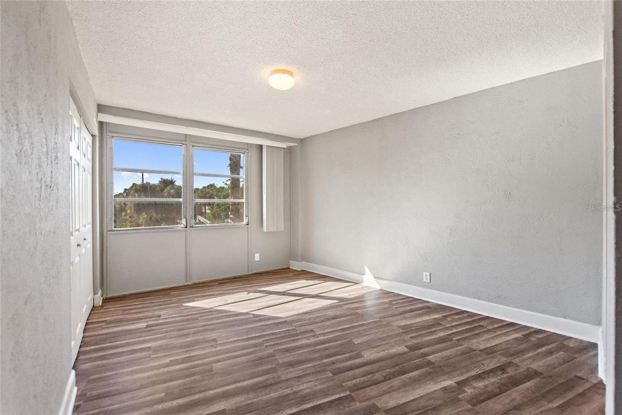 3315 58th Avenue S, Unit 202, Saint Petersburg, FL 33712 Photo