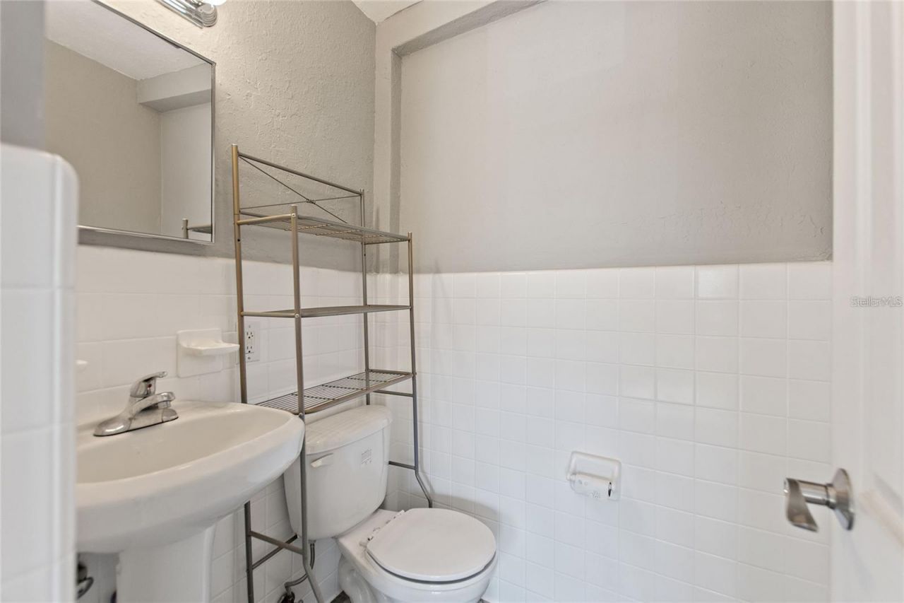 3315 58th Avenue S, Unit 202, Saint Petersburg, FL 33712 Photo