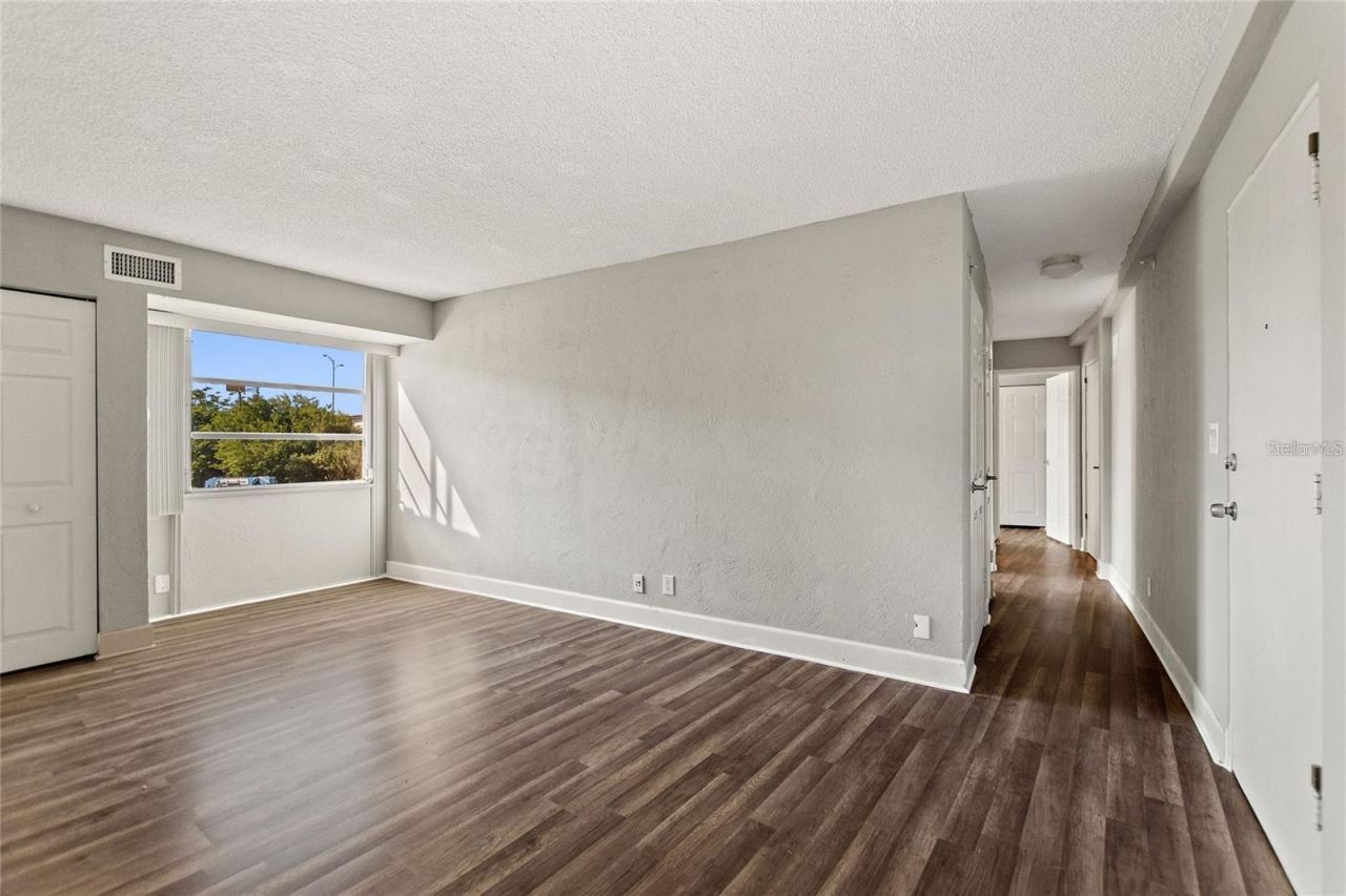 3315 58th Avenue S, Unit 202, Saint Petersburg, FL 33712 Photo