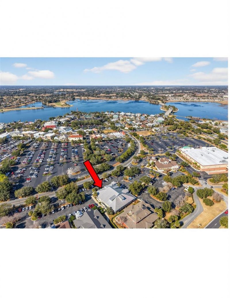 910 Old Camp Road, Unit 110, The Villages, FL 32162 Photo