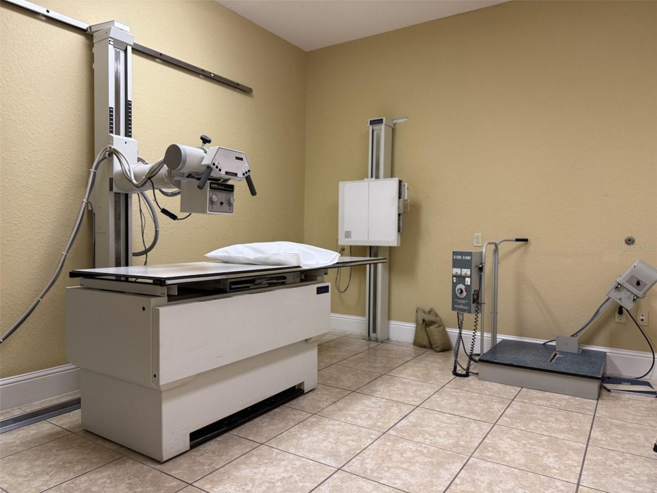 910 Old Camp Road, Unit 110, The Villages, FL 32162 Photo