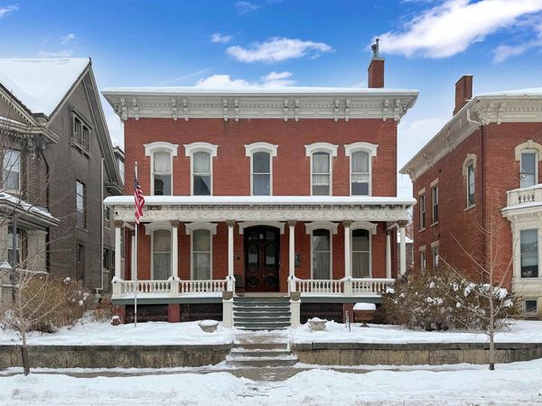 1433 Main Street, Dubuque, IA 52001