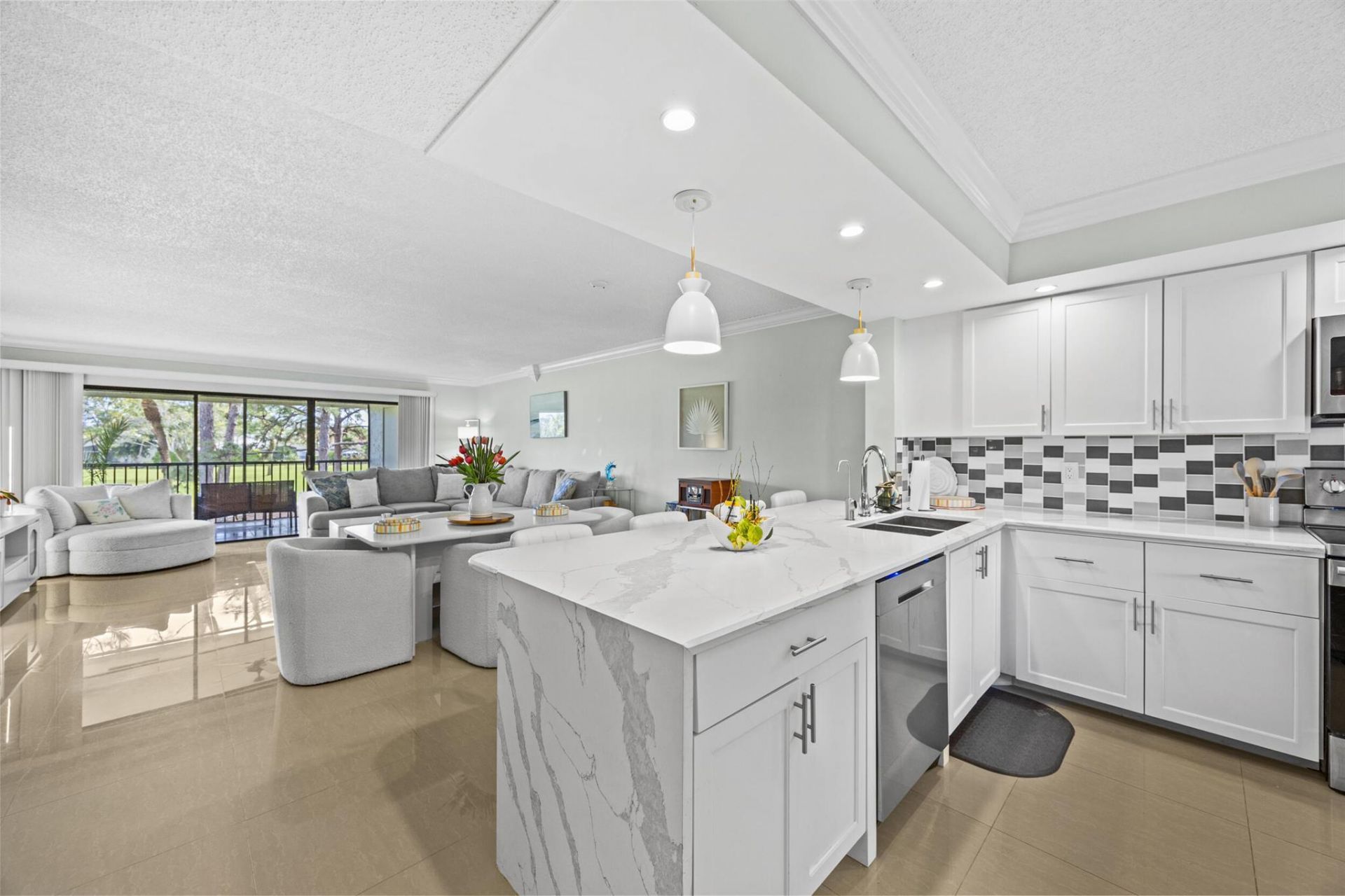 12926 Briarlake Drive, Unit 201, Palm Beach Gardens, FL 33418 Photo