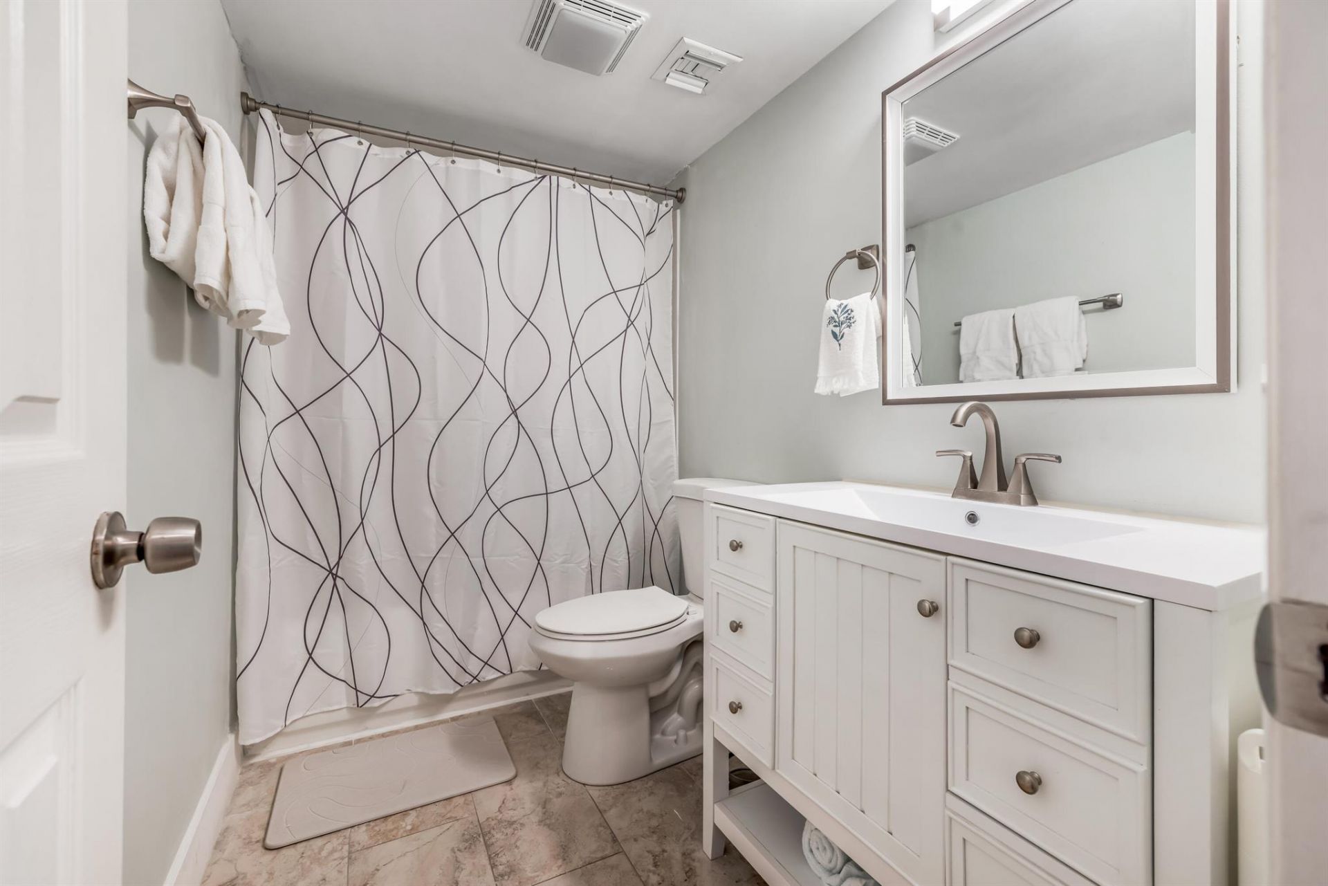 12926 Briarlake Drive, Unit 201, Palm Beach Gardens, FL 33418 Photo