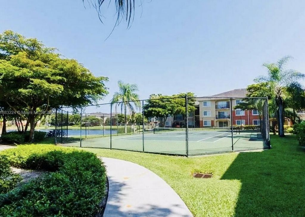 4167 N Haverhill Road, Unit 1102, West Palm Beach, FL 33417 Photo