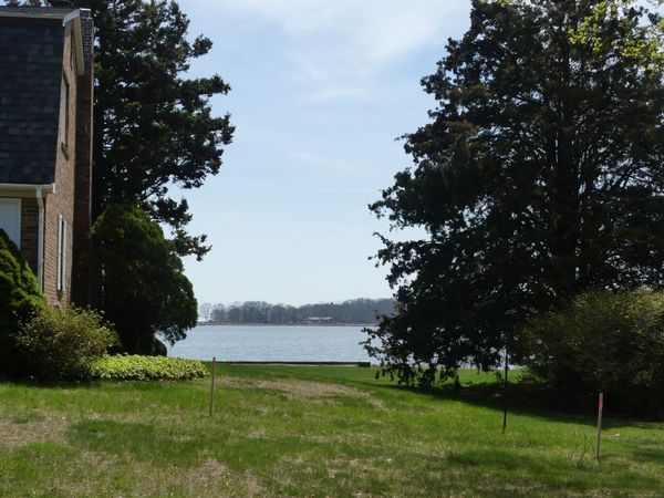 10 Mulberry, Old Saybrook, CT 06475