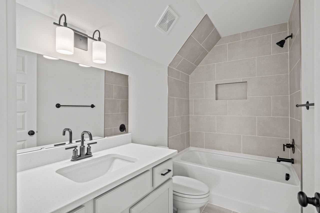 359 Fish Road Estates Lane Photo 10