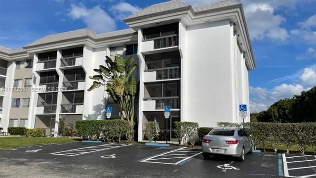 721 N Pine Island Rd, Unit 112, Plantation, FL 33324 Photo