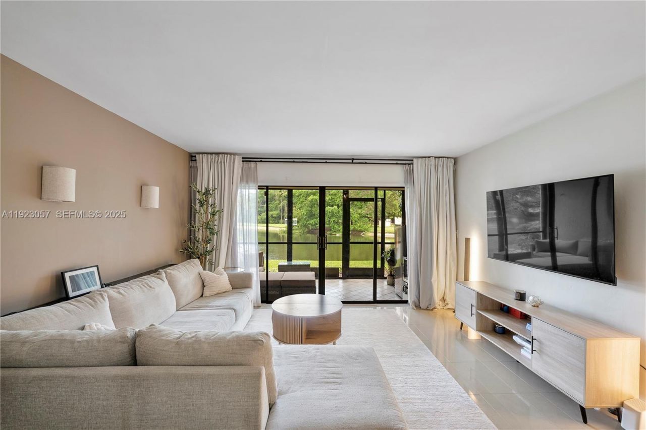 1706 Hammock Blvd, Unit 1706, Coconut Creek, FL 33063 Photo