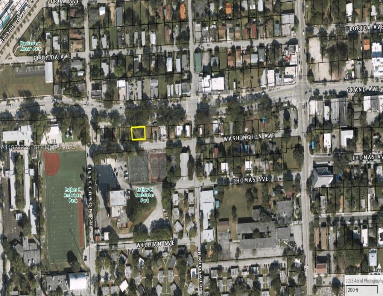 3910 Grand Ave, Miami, FL 33133 Photo