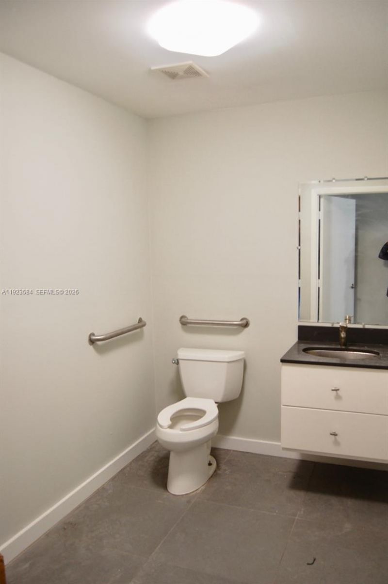 181 NW 36 St, Miami, FL 33127 Photo