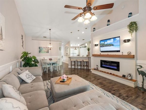 10110 Colonial Country Club BLVD, Unit 105, FORT MYERS, FL 33913